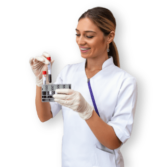 Dottoressa con provette