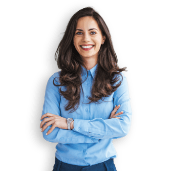 Uomo sorridente con in mano un tablet