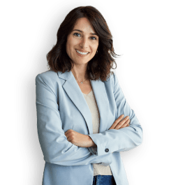 Donna sorridente professionale: software per gestire il rischio di credito aziendale