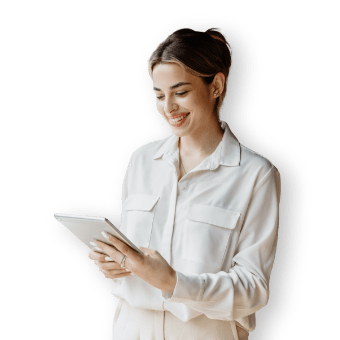 Commercialista con tablet usa i software per la contabilità Zucchetti