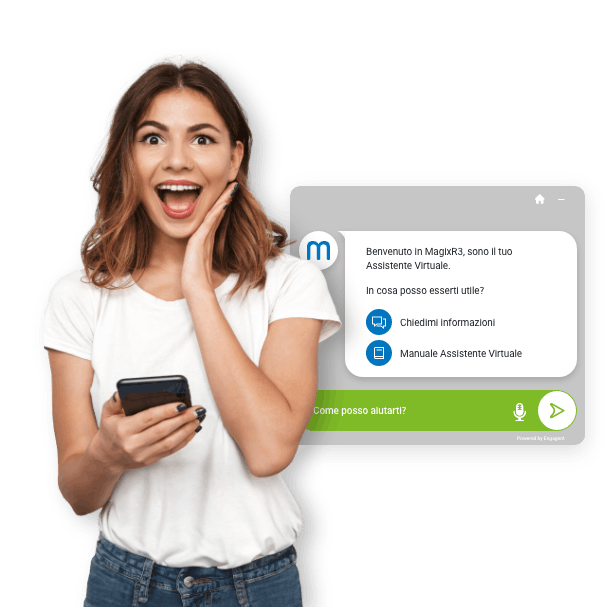 Vantaggi software gestionale commercialista: donna con smartphone