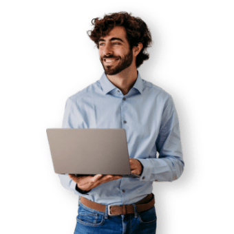Uomo con laptop usa programma di contabilità per commercialisti