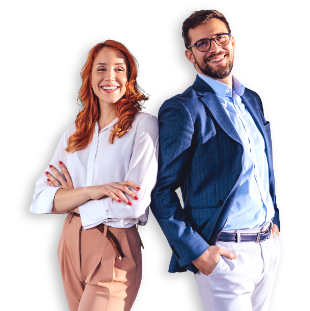 Uomo e donna sorridono