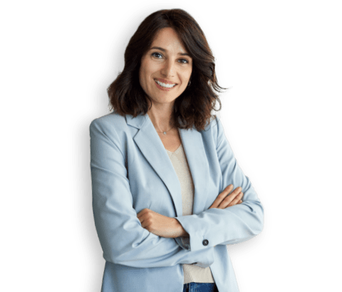 Donna sorridente braccia conserte
